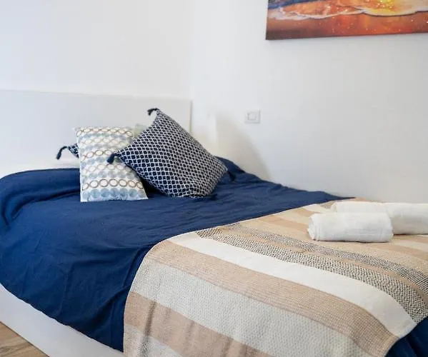 Alighieri 97 Bed and Breakfast 3*